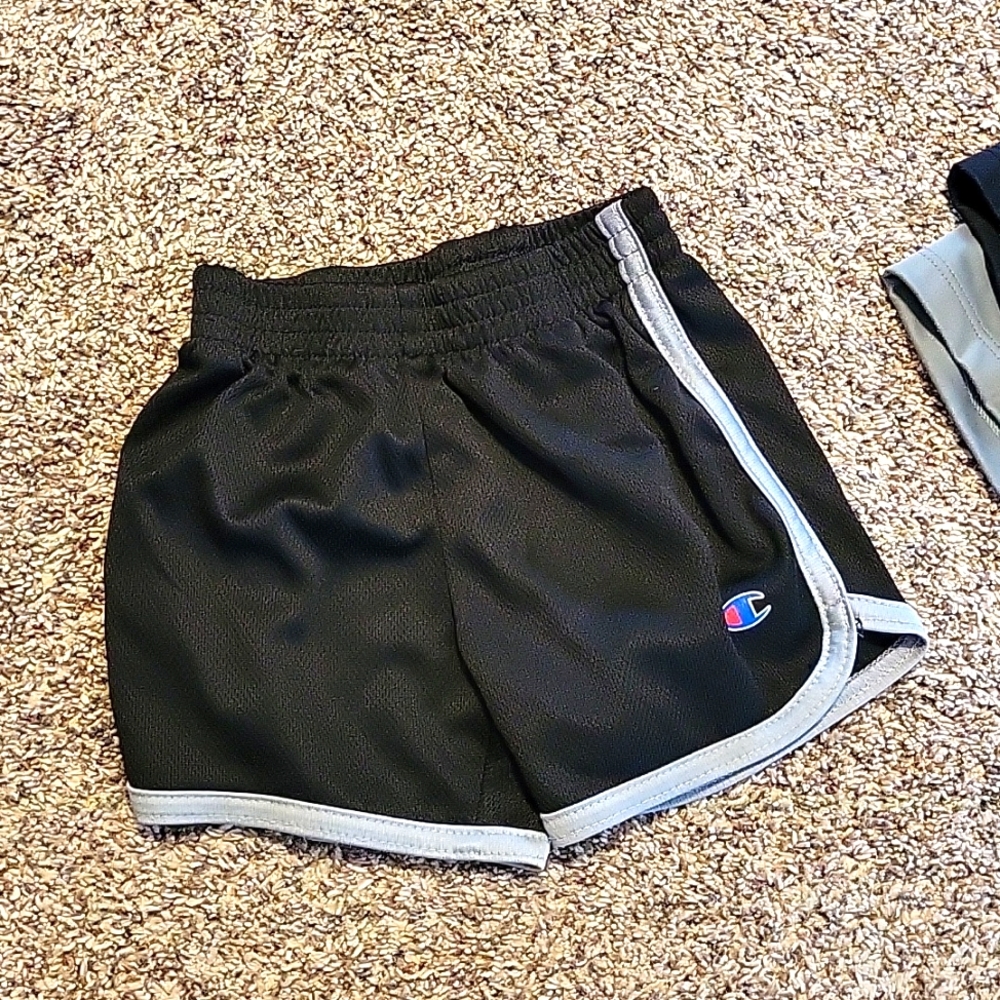24 mo Champion Shorts